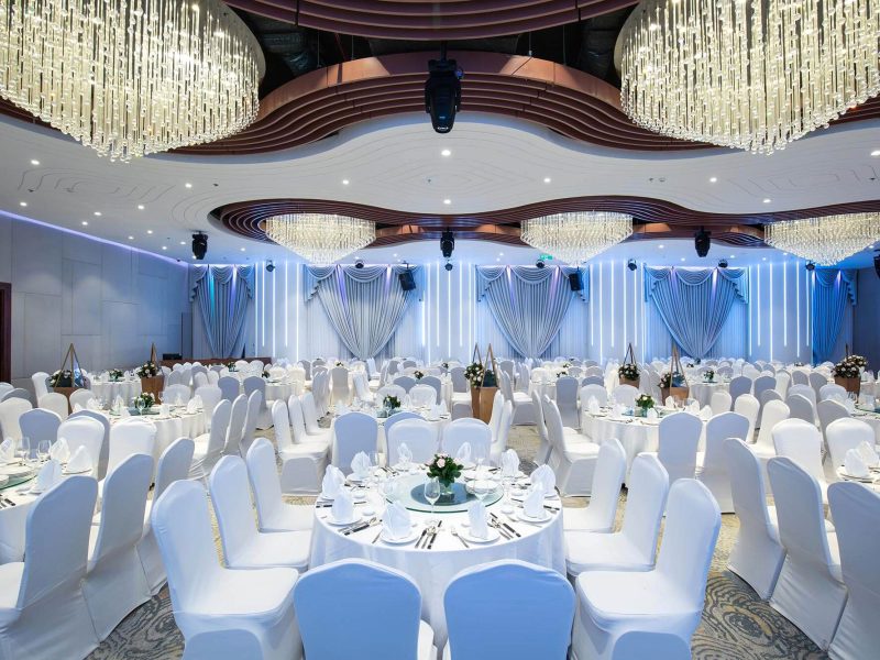 AMD-Distributor-Du-an-Hoi-truong-Su-kien-Tiec-cuoi-ASIANA-PLAZA-Binh-Thanh-sapphire-wedding-4.jpg